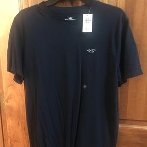 NWT Hollister Medium Navy Tshirt